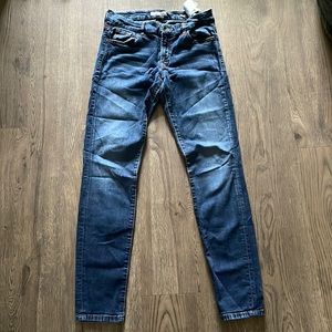 Guess Curvy Sophia Skinny Jeans size 30 x RG